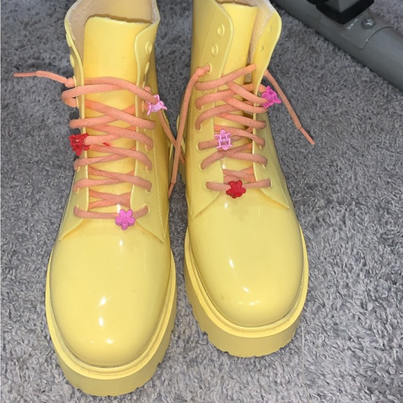 Yellow platform boots - Picture 6 of 7